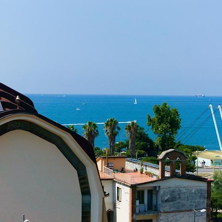 Neverending Sea Luxury Apartment in Salerno Center Buitenkant foto