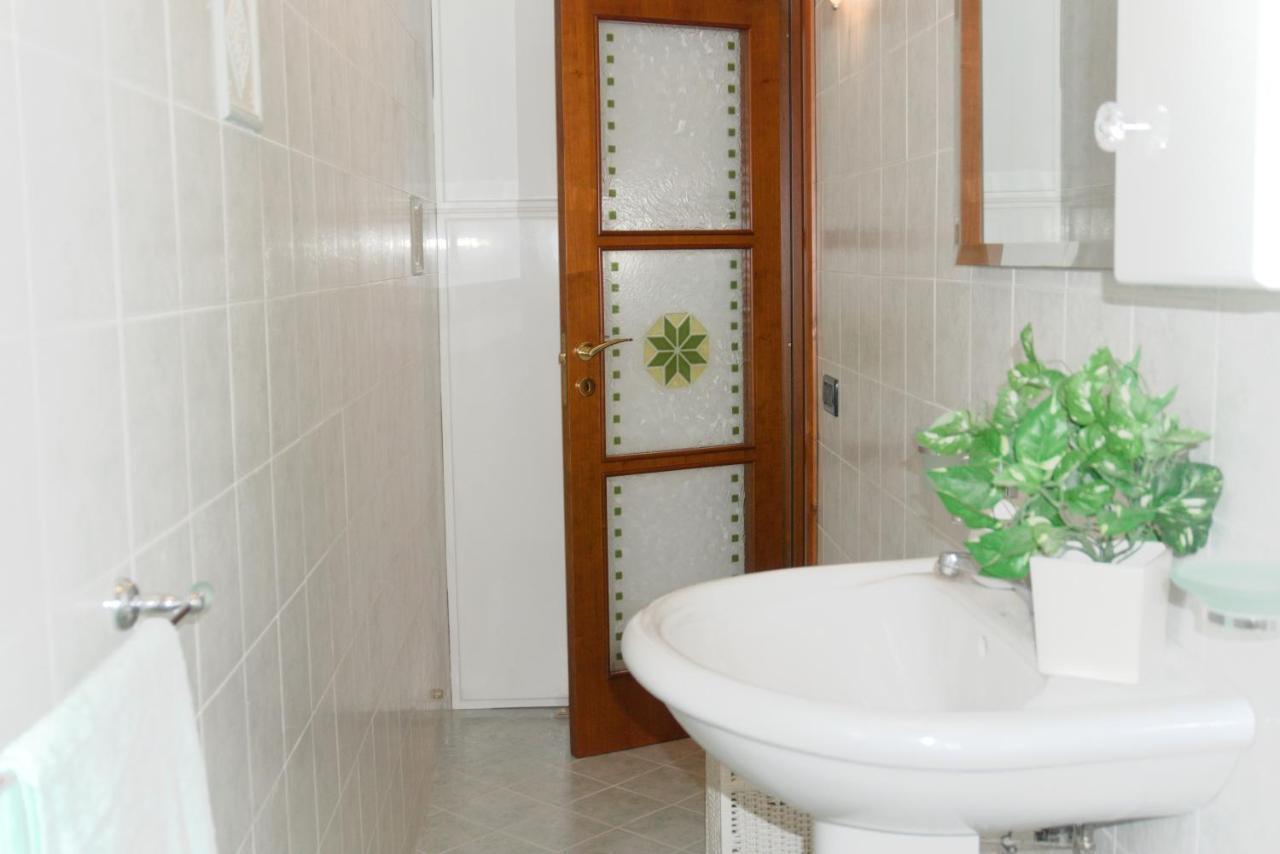 Neverending Sea Luxury Apartment in Salerno Center Buitenkant foto