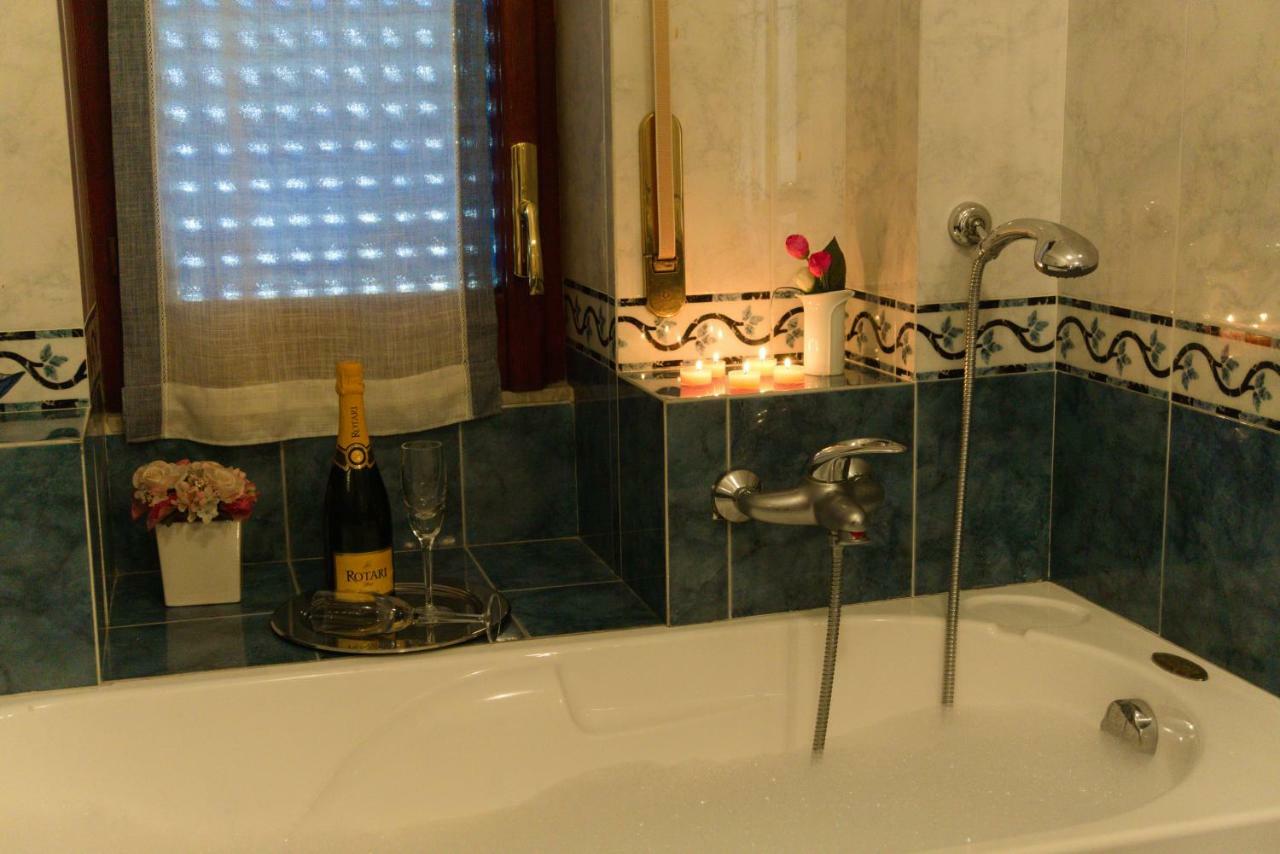 Neverending Sea Luxury Apartment in Salerno Center Buitenkant foto