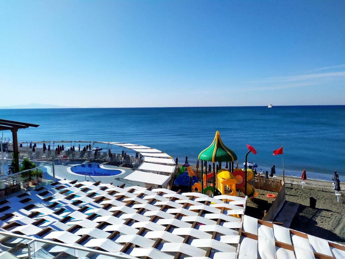 Neverending Sea Luxury Apartment in Salerno Center Buitenkant foto